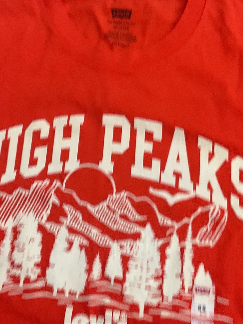 Levi's Orange 'High Peaks' Graphic Short Sleeve Tee - Picture 2 of 4